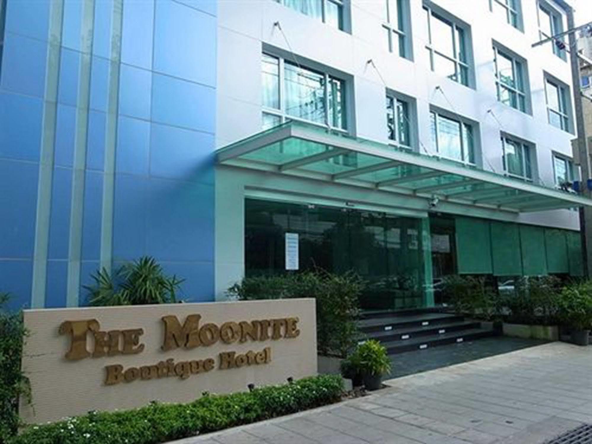 The Moonite Boutique Hotel Bangkok Exterior foto